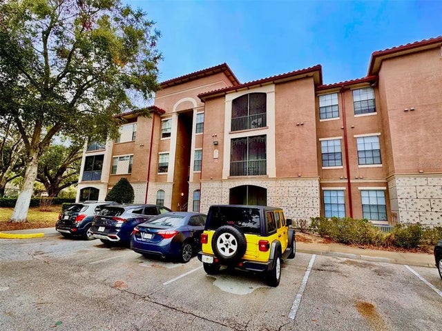 6177 Metrowest Boulevard 303, ORLANDO