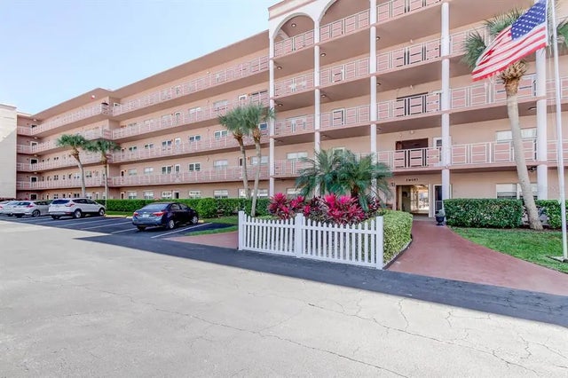 5521 80th Street N 315, ST PETERSBURG