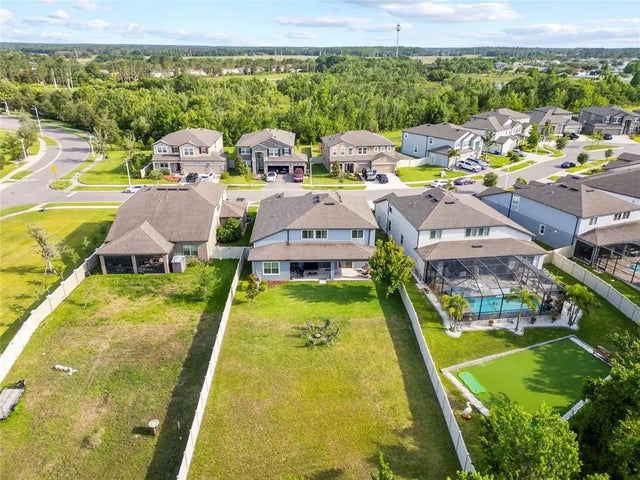 31643 Colada Drift Way, WESLEY CHAPEL