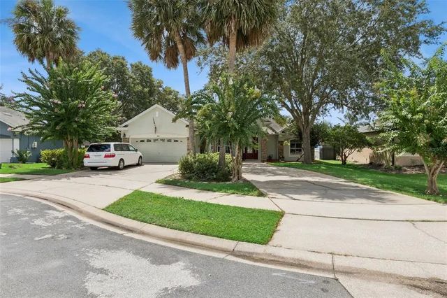 106 Oak Haven Circle, DELAND