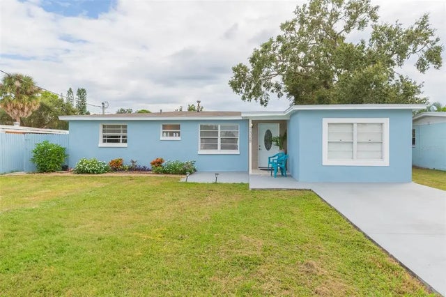 7328 Swindon Road, TAMPA