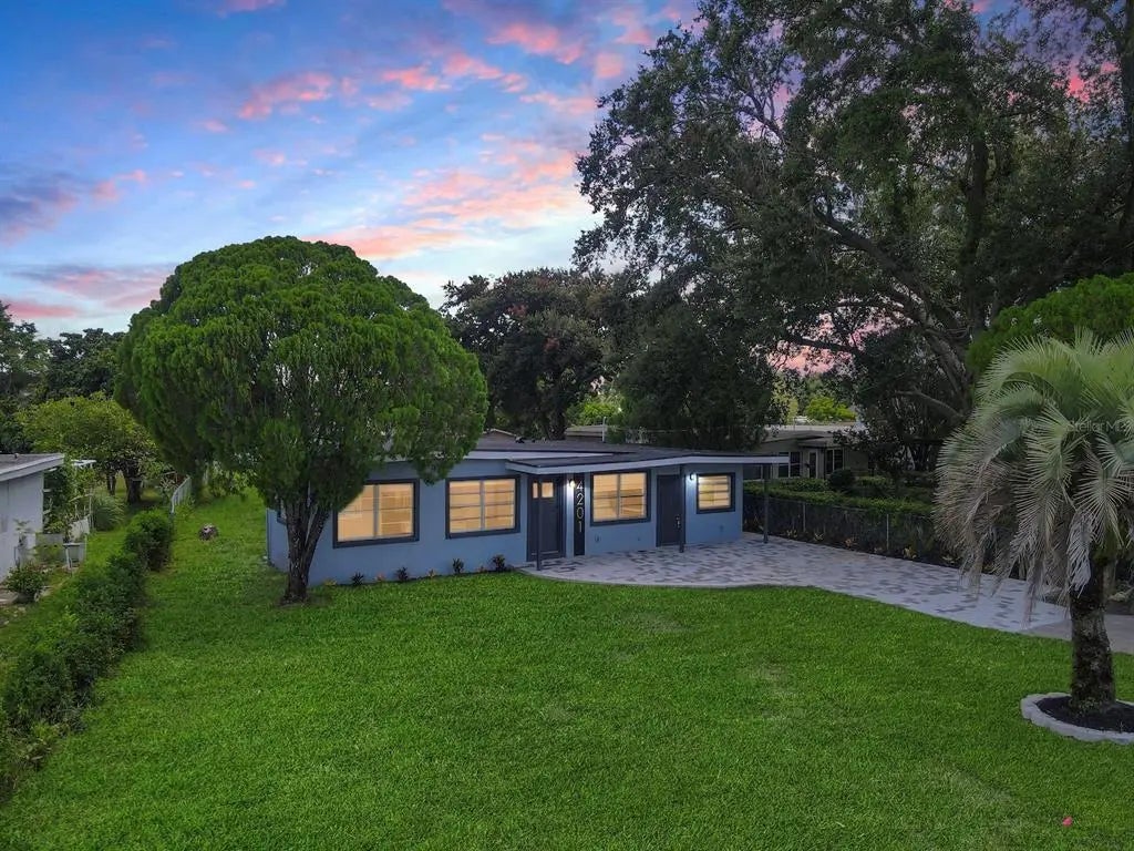 4201 Park Lake Street, ORLANDO