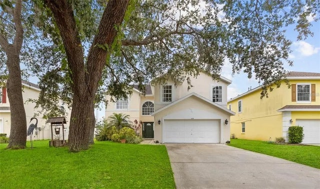 632 Pinewood Drive, DAVENPORT