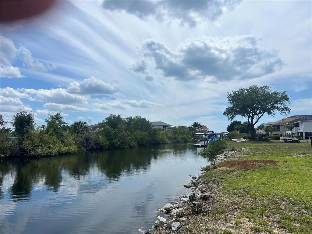 554 Estuary Shore Lane, APOLLO BEACH