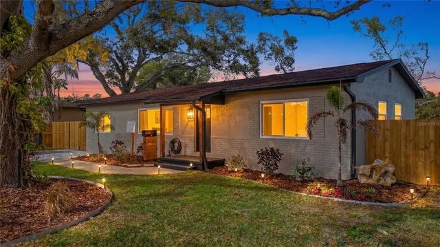 2335 Murilla Way S, ST PETERSBURG