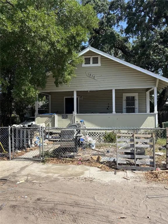 1210 E 32nd Ave, TAMPA