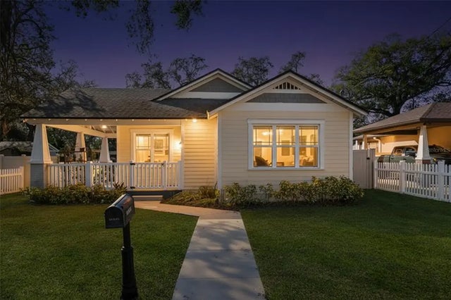 5202 N 10th Street, TAMPA