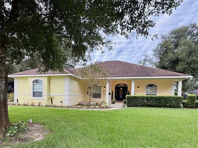 52 Pine Forest Drive, HAINES CITY