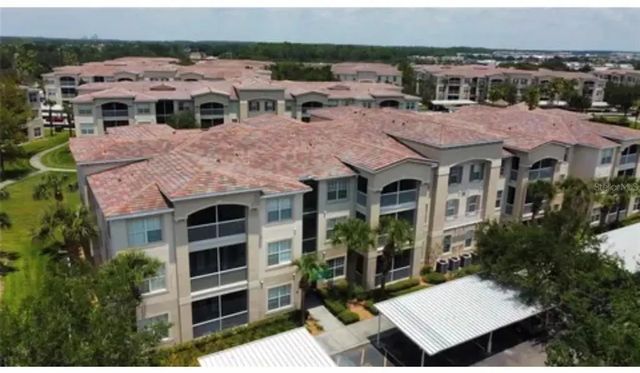 3001 Greystone Loop 102, KISSIMMEE