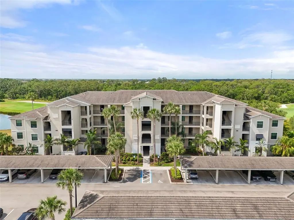 17510 Gawthrop Drive 302, BRADENTON