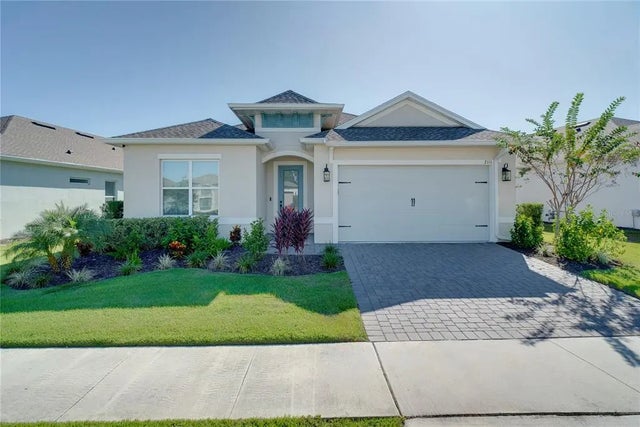 2111 Limestone Trail 504, KISSIMMEE