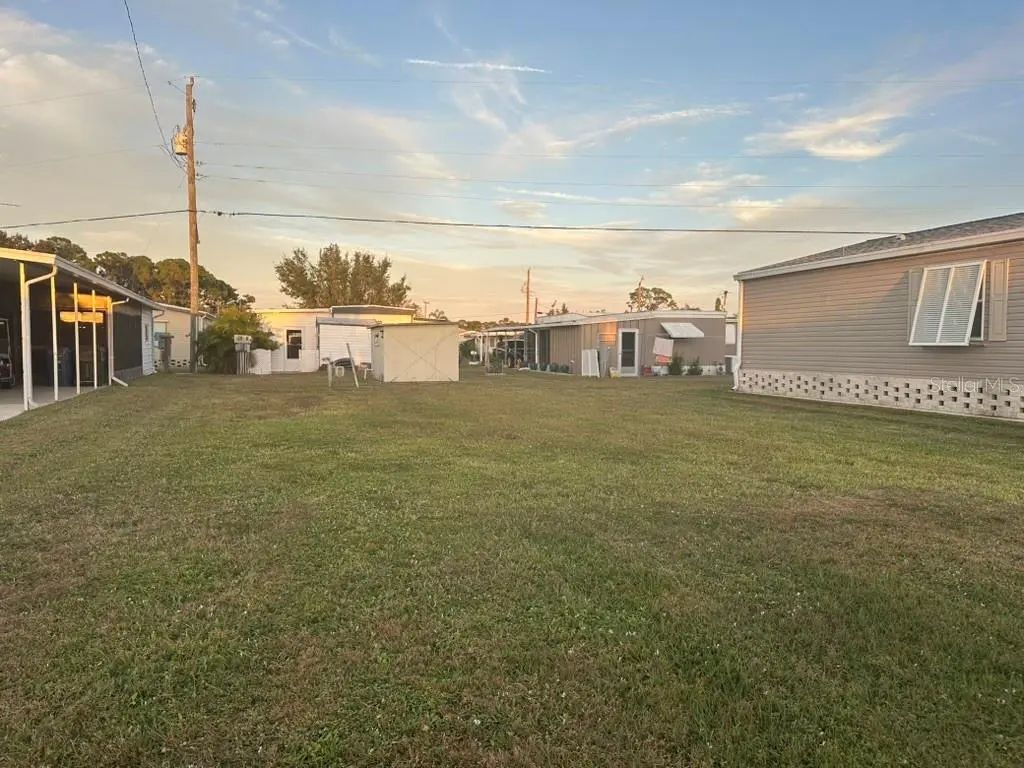 205 Trailorama Drive, NORTH PORT