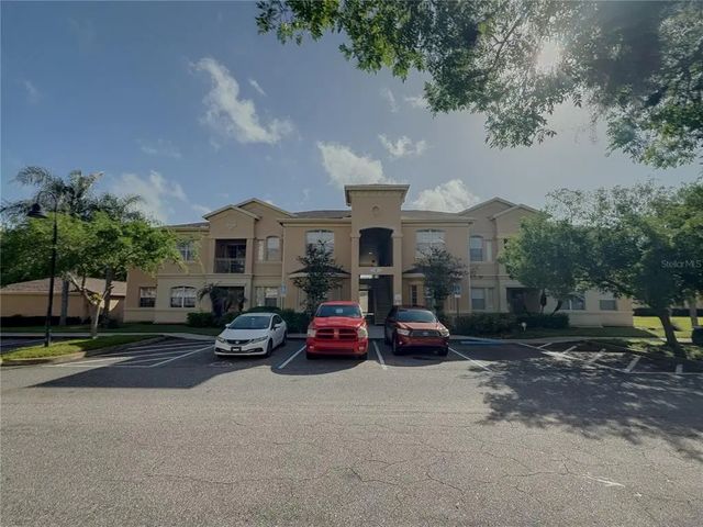 204 Terrace Ridge Circle 204, DAVENPORT