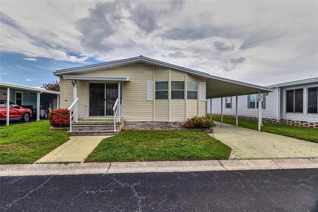 12501 Ulmerton Road 35, LARGO