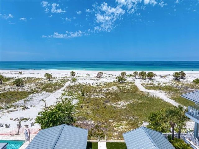 1070 Eldorado Avenue, CLEARWATER BEACH