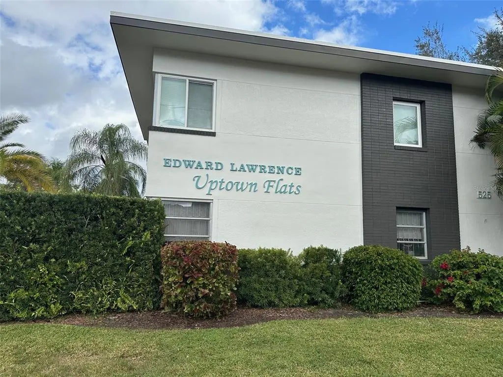 527 9th Avenue N 14, ST PETERSBURG