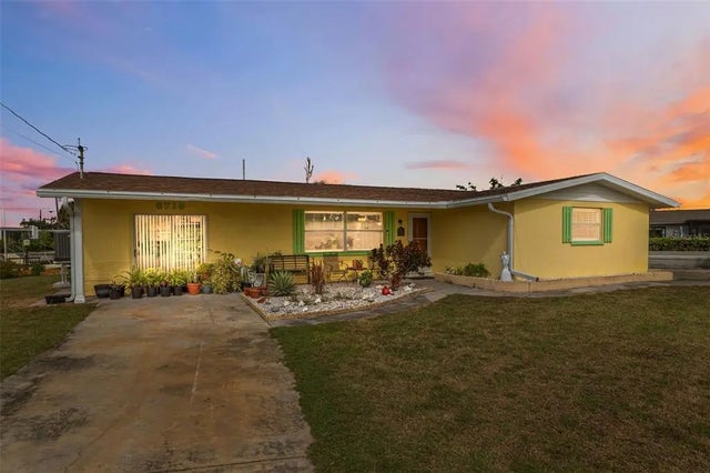 6719 Albatross Lane, HUDSON