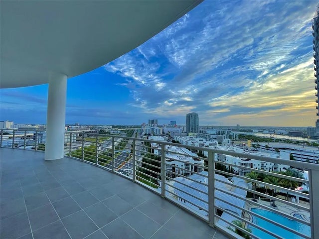 449 S 12th Street 1401, TAMPA