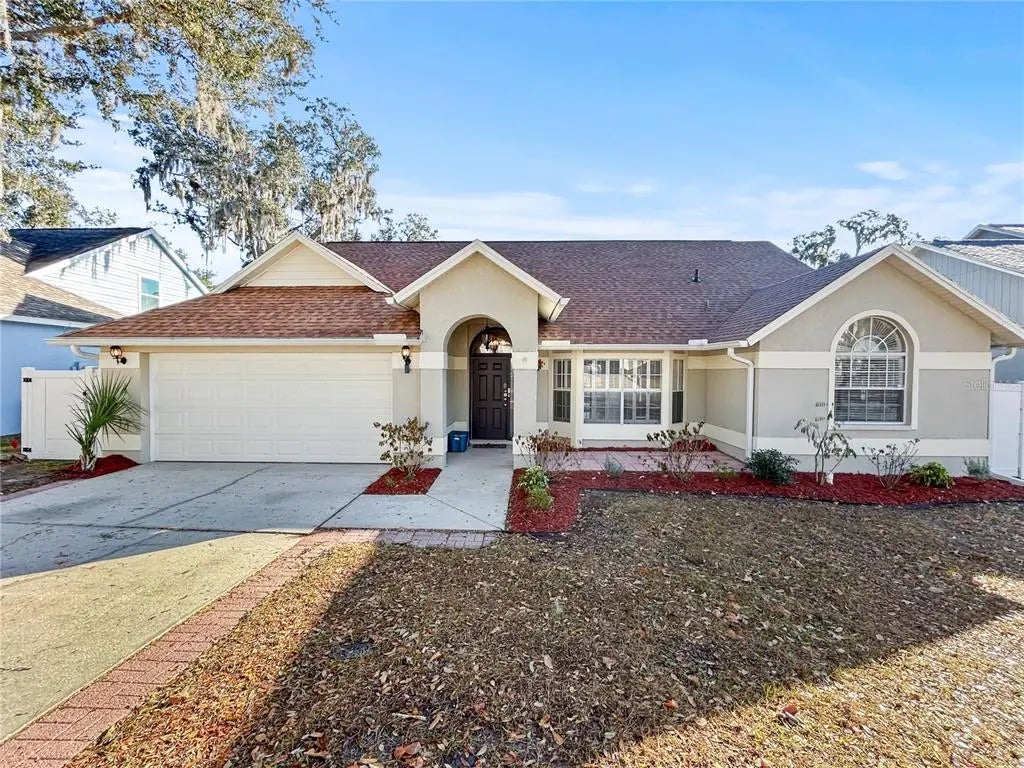 4518 Oak River Circle, VALRICO