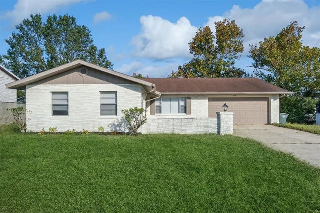 1652 E Paradise Lane, DAYTONA BEACH