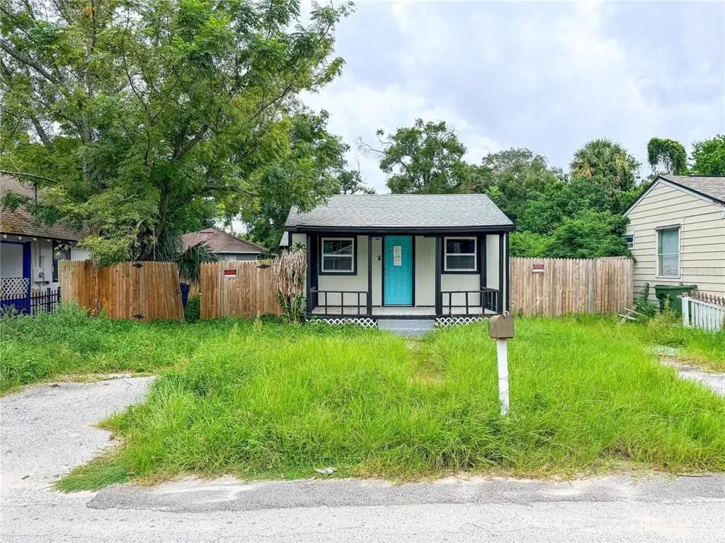 8308 N Mulberry Street, TAMPA