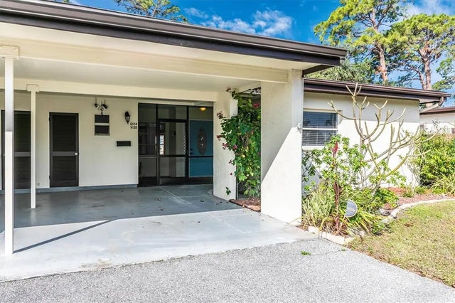 6124 Green View Drive 139, SARASOTA