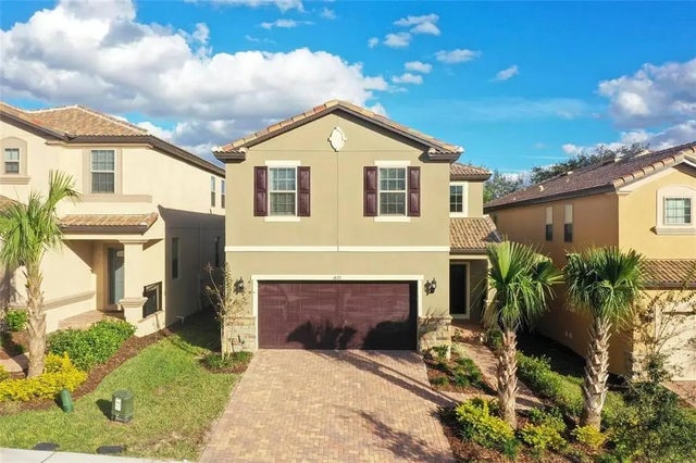 1877 Nice Court, KISSIMMEE
