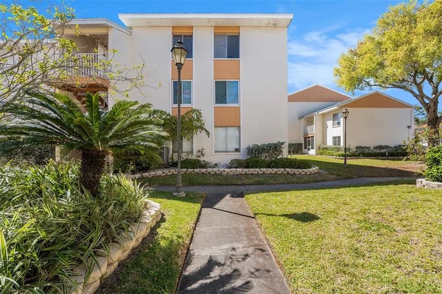9960 5th St. N. 304, ST PETERSBURG