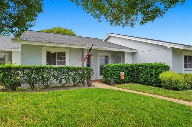 12349 Dearborn Drive E, HUDSON