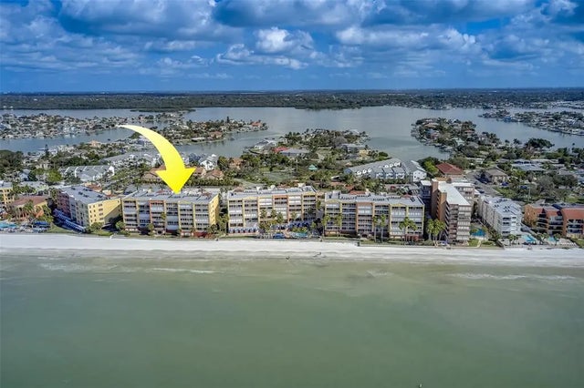 16550 Gulf Boulevard 643, NORTH REDINGTON BEACH