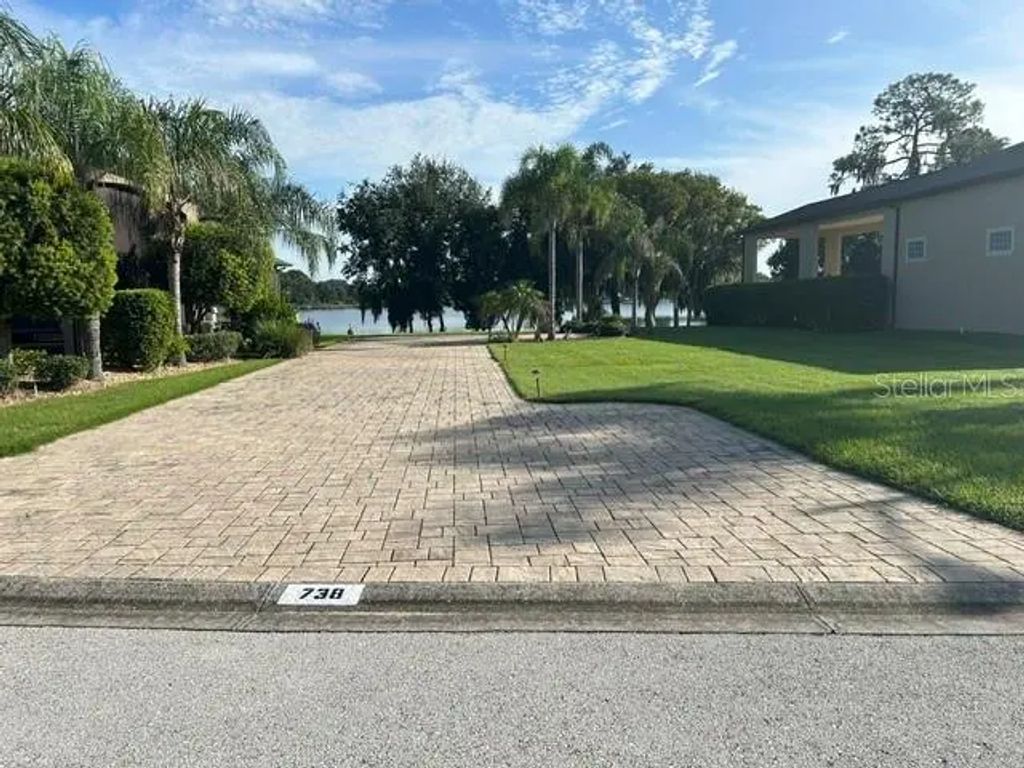 738 Meandering Way, POLK CITY