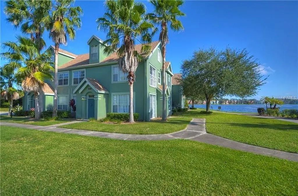 9414 Lake Chase Island Way 9414, TAMPA