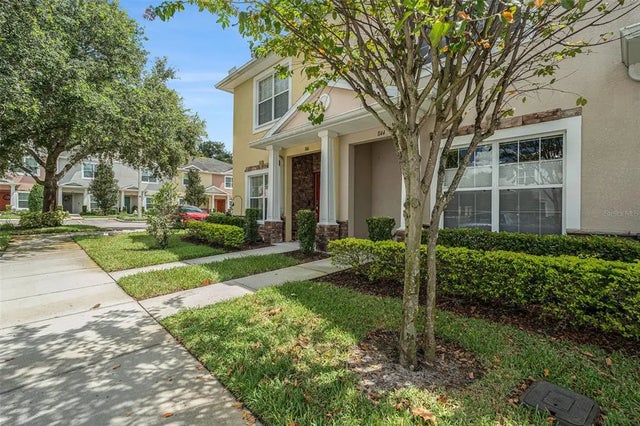 1144 Sleepy Oak Drive, WESLEY CHAPEL