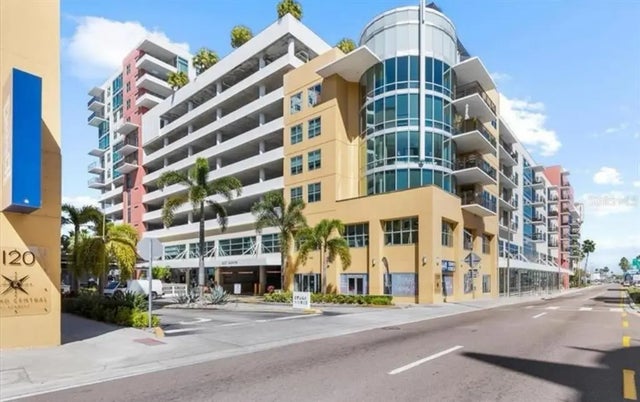 1208 E Kennedy Boulevard 1019, TAMPA