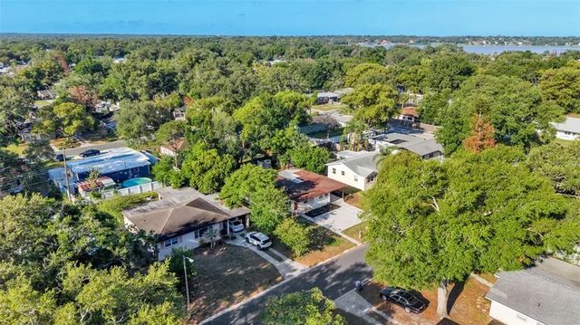 1615 Skinner Street, LAKELAND