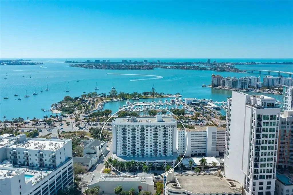 101 S Gulfstream Avenue 7d, SARASOTA