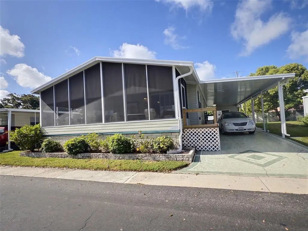136 Pindo Palm Street W, LARGO