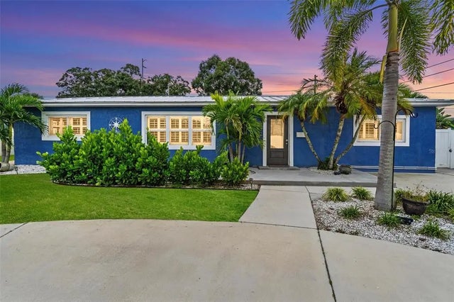 5880 39th Avenue N, ST PETERSBURG