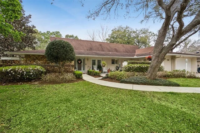 110 Brandywine Lane, LONGWOOD