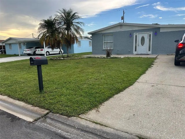 4525 W North Street, TAMPA