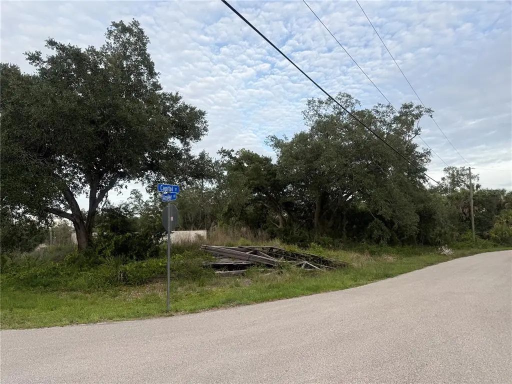 1808 Capitol Street, NORTH PORT
