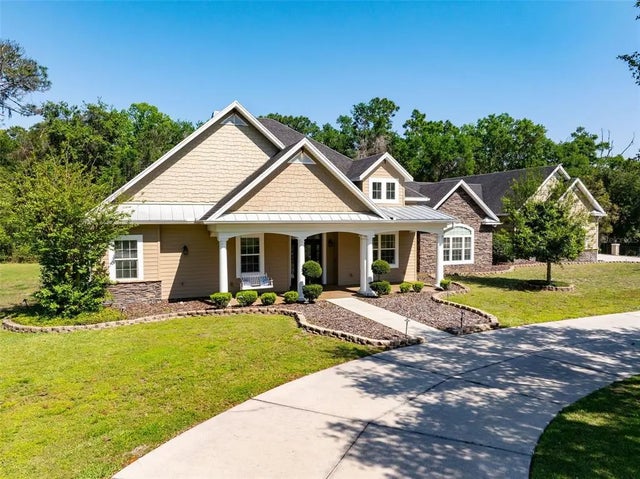 10110 Weeks Drive, BROOKSVILLE