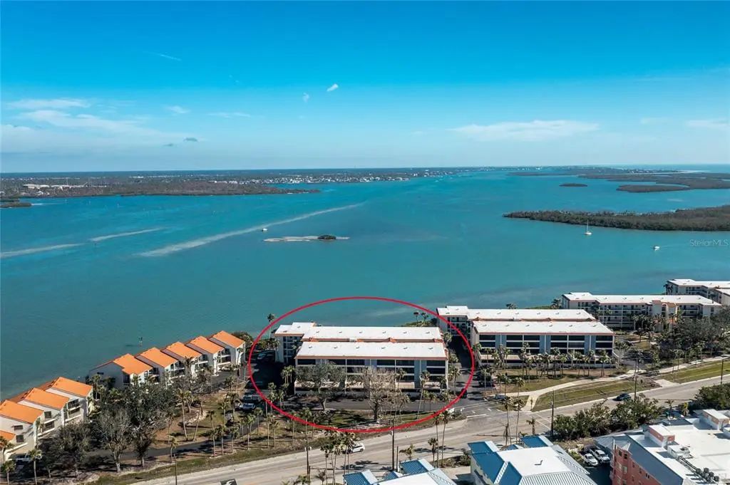 1501 Beach Road 406, ENGLEWOOD