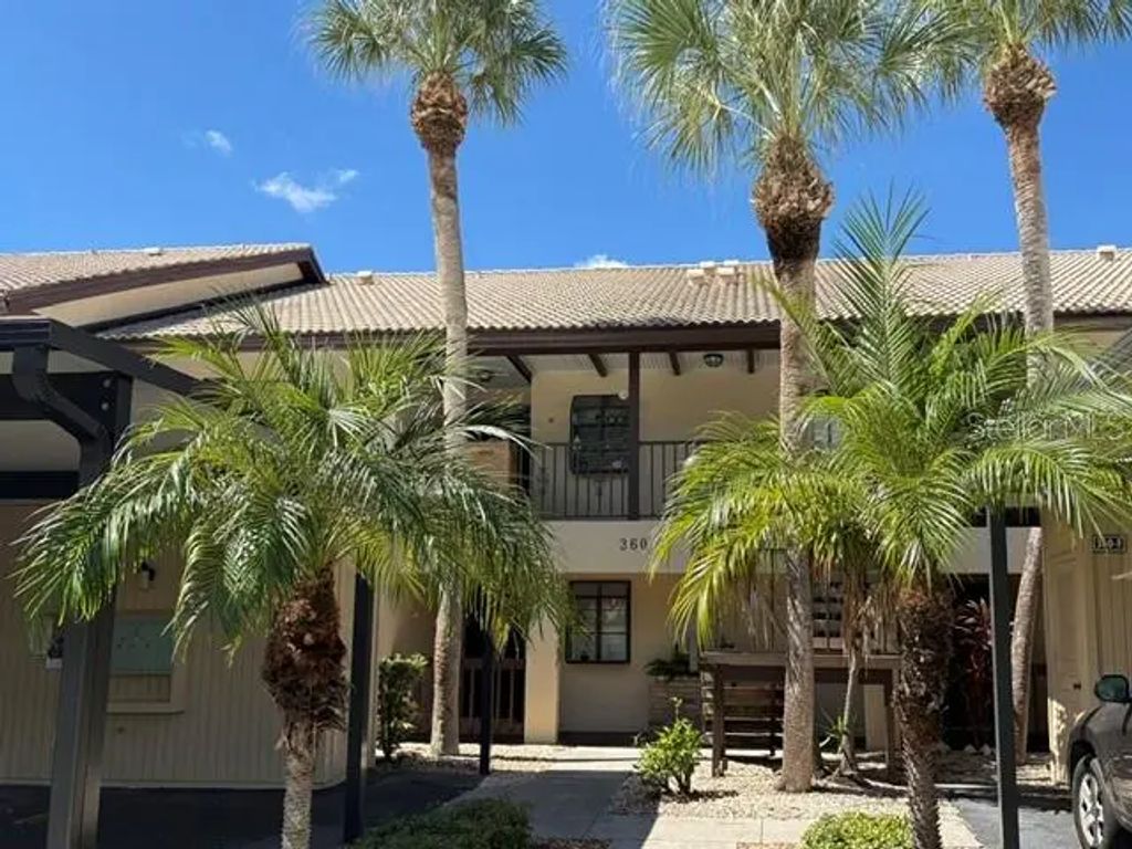 360 Three Lakes Lane H, VENICE