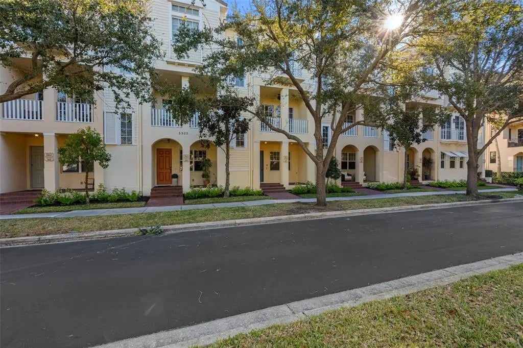 5902 Printery Street 105, TAMPA