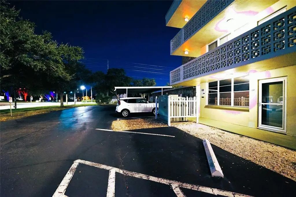 4705 1st Street Ne 132, ST. PETERSBURG