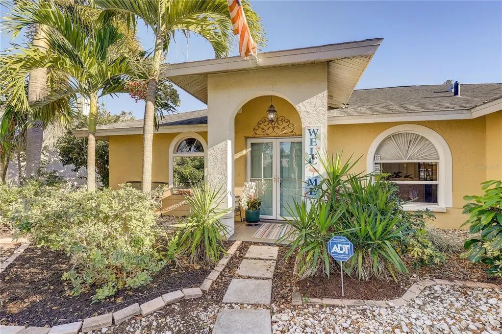 4001 Palau Drive, SARASOTA