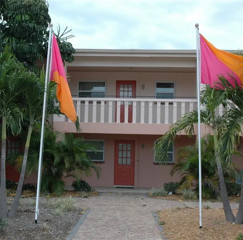 Photo of Listing #U8024162