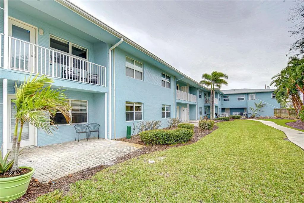 300 Venetian Drive 2, CLEARWATER