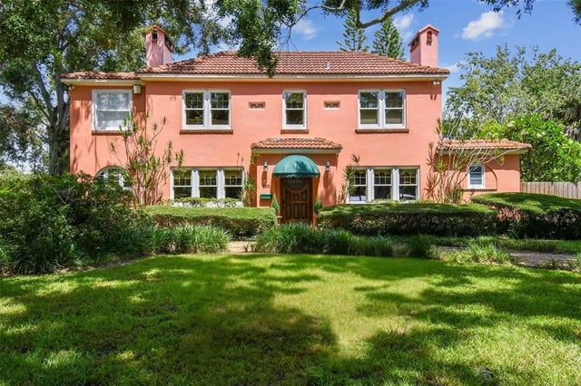 100 72nd Street S, ST PETERSBURG